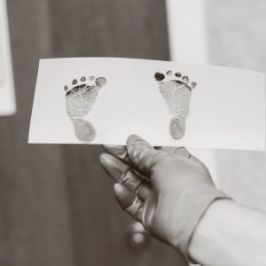 21 Suggestions For Helping a Mom After She Brings Home a New Baby